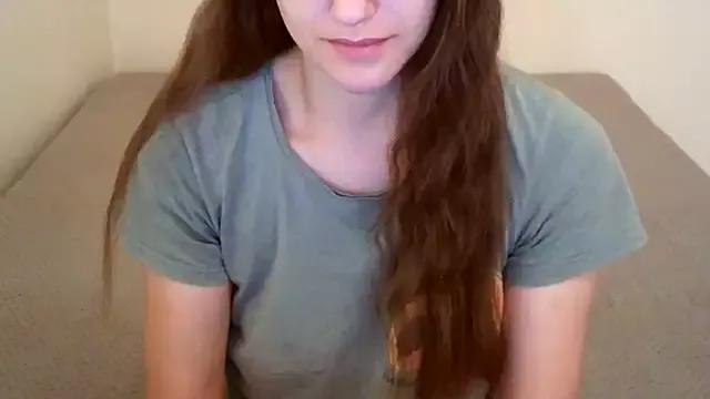 MikkiRay from StripChat is Freechat