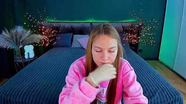 Try the thrill of flirt babes with our cam hosts, featuring unclothed wildness while getting naked and playing with their favored sex toys.