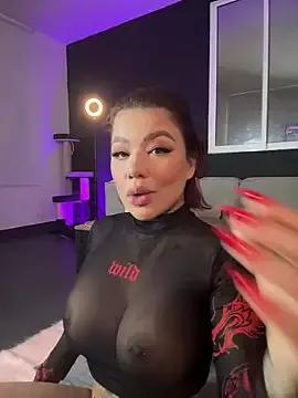 milaivanova from StripChat is Freechat