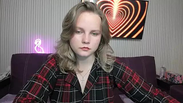 milalapka from StripChat is Freechat