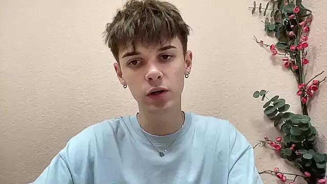 Milk_Guy from StripChat is Freechat