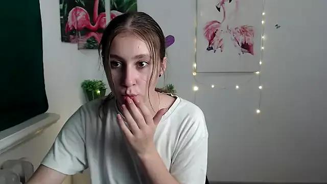 Milka_kamila from StripChat is Freechat