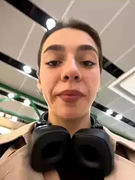 million_degrees from StripChat is Freechat