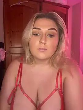 mimiprincessxoox from StripChat is Freechat