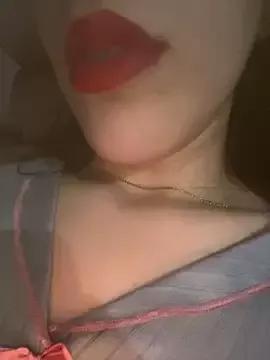 Mimisixo from StripChat is Freechat