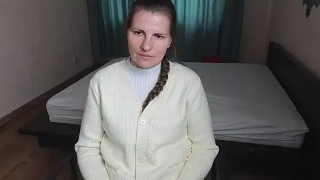 Mirabelle_Velvet from StripChat is Freechat