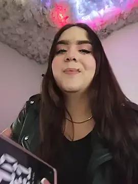 mirandahvelez from StripChat is Freechat