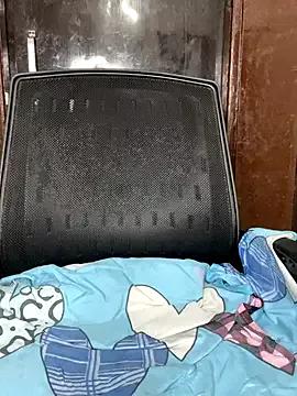 Miss-Ayraa from StripChat is Freechat
