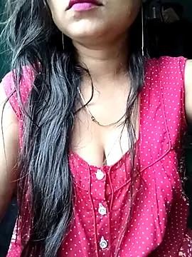 Miss_anu from StripChat is Freechat
