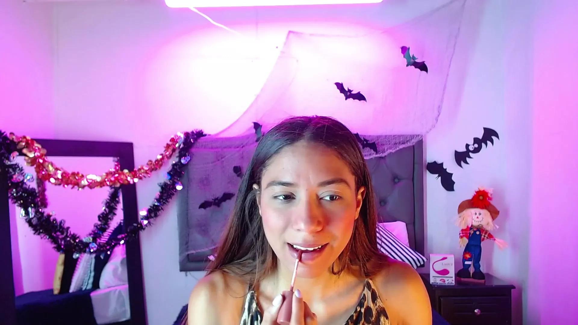 miss_elliot from StripChat
