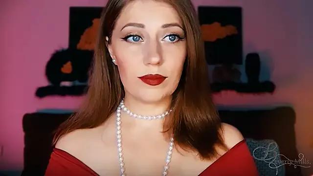 MissBeverlyMills from StripChat is Freechat