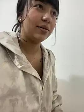 misschloe_ from StripChat is Freechat