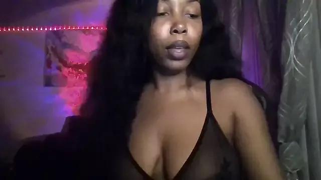 MissLadyOnyx_ from StripChat is Freechat