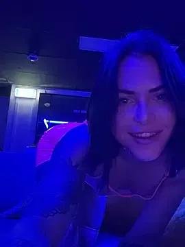 missninasparkle from StripChat is Freechat