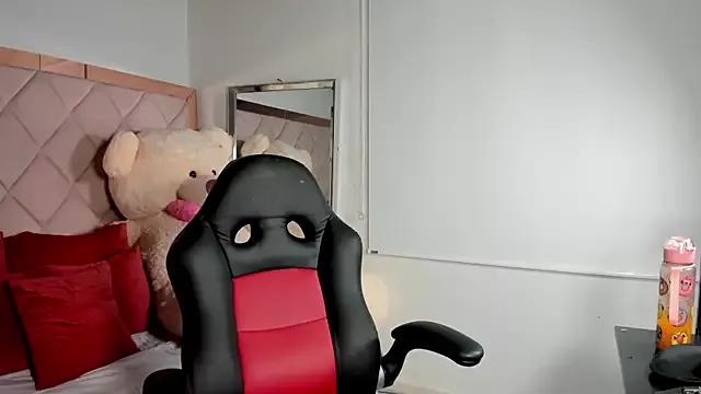 Try the thrill of flirt babes with our cam hosts, featuring unclothed wildness while getting naked and playing with their favored sex toys.