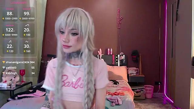 Try the thrill of flirt babes with our cam hosts, featuring unclothed wildness while getting naked and playing with their favored sex toys.