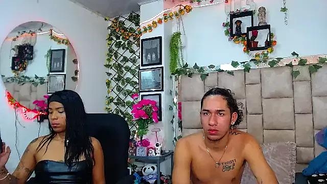 Try the thrill of flirt babes with our cam hosts, featuring unclothed wildness while getting naked and playing with their favored sex toys.