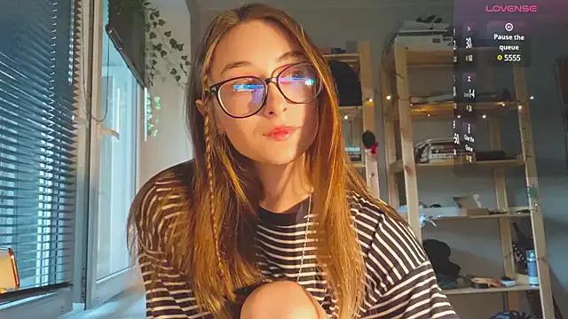monlight__dana from StripChat is Freechat