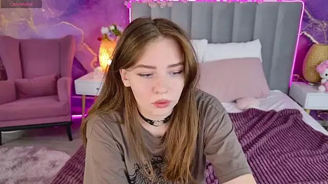 Moon__Bunny from StripChat is Freechat