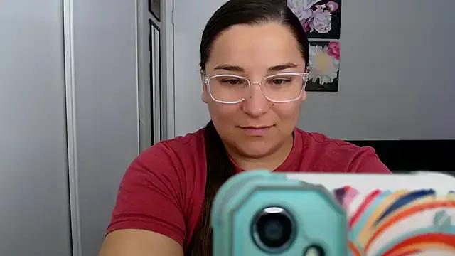 MoonBalloons from StripChat is Freechat