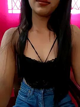 MoonlikeLexis from StripChat is Freechat