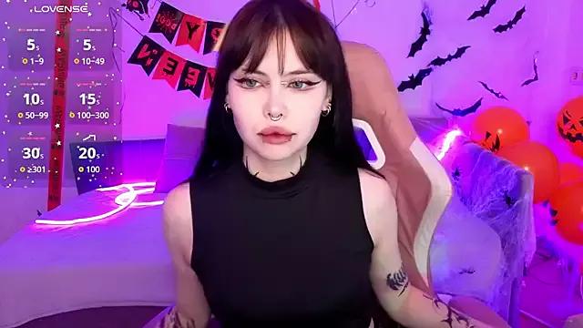 Morana_Batt from StripChat is Freechat