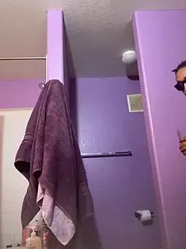 MrDLlongcrippler10inch from StripChat is Freechat