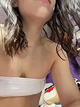 MuscleMommyMuse from StripChat is Freechat