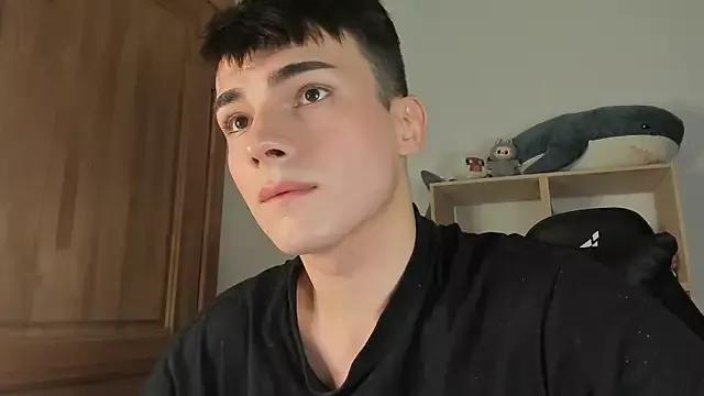 mystic_evan from StripChat is Freechat