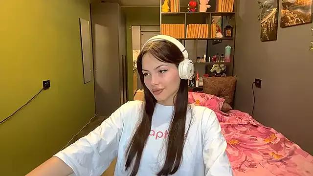 MysticAlisa from StripChat is Freechat