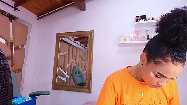 naia_blessed from StripChat is Freechat