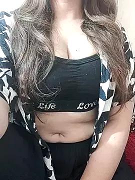 Namrata-Star from StripChat is Freechat