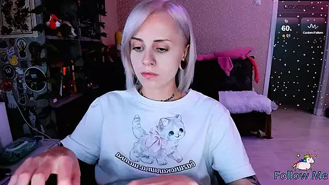 Try the thrill of flirt babes with our cam hosts, featuring unclothed wildness while getting naked and playing with their favored sex toys.