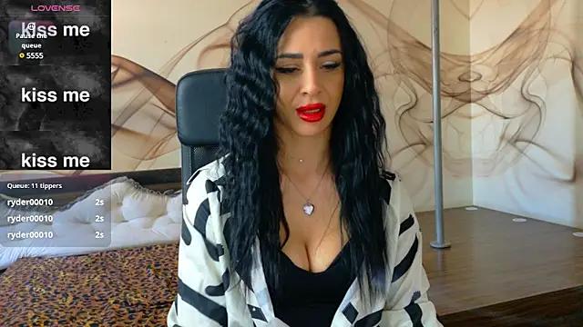 Try the thrill of flirt babes with our cam hosts, featuring unclothed wildness while getting naked and playing with their favored sex toys.