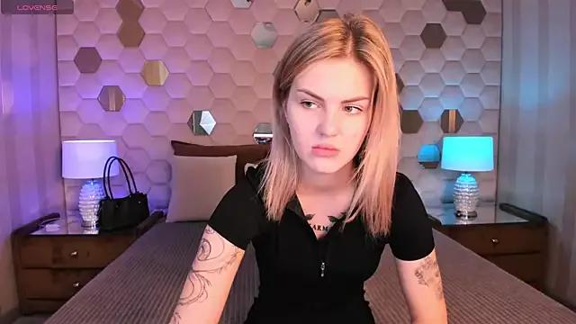 Try the thrill of flirt babes with our cam hosts, featuring unclothed wildness while getting naked and playing with their favored sex toys.