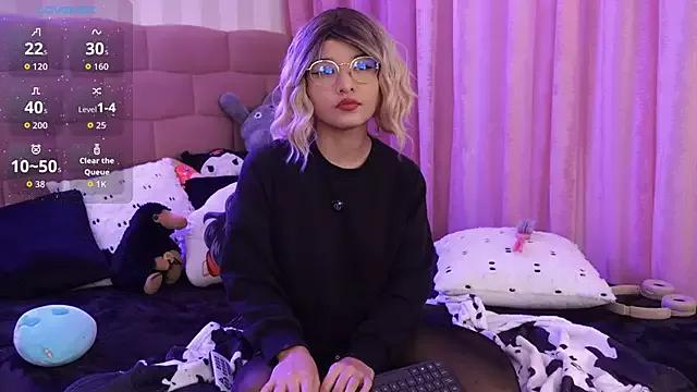 Try the thrill of flirt babes with our cam hosts, featuring unclothed wildness while getting naked and playing with their favored sex toys.