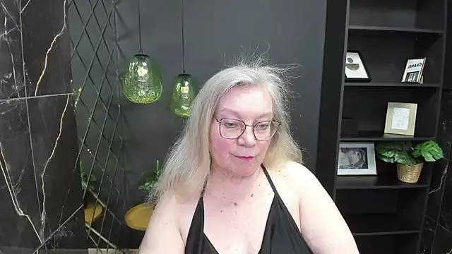 NataliMellow from StripChat