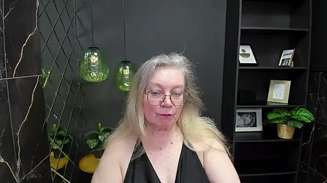 NataliMellow from StripChat