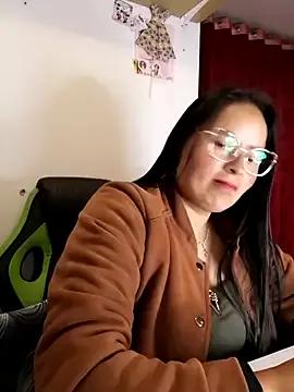 Natasha_leon_ from StripChat is Freechat