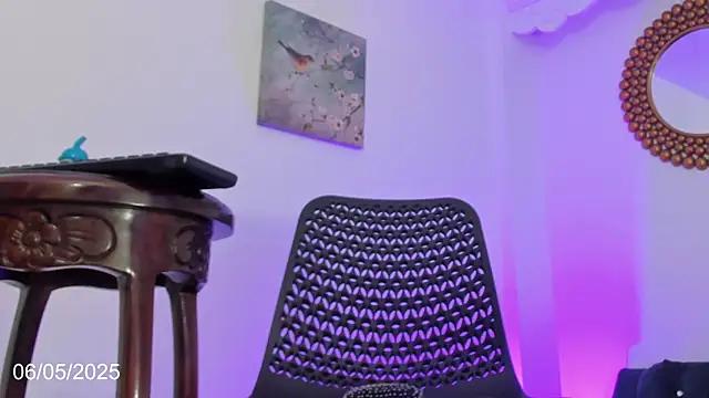 Nathaly_Laurent from StripChat is Freechat