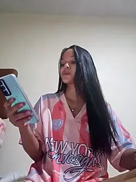 Natural_Asian_Girl from StripChat is Freechat