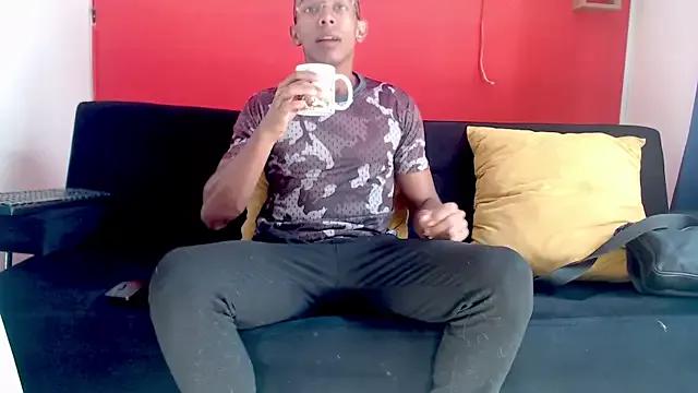 Naughty_Ares3 from StripChat is Freechat