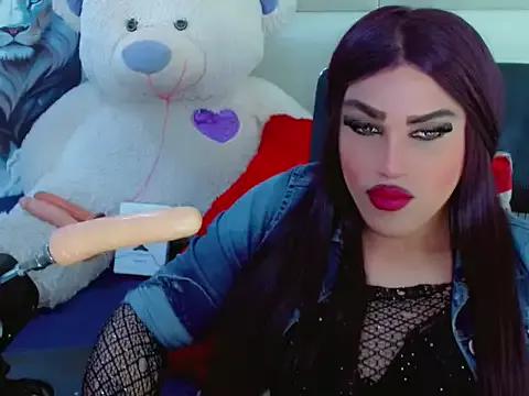 Try the thrill of flirt babes with our cam hosts, featuring unclothed wildness while getting naked and playing with their favored sex toys.