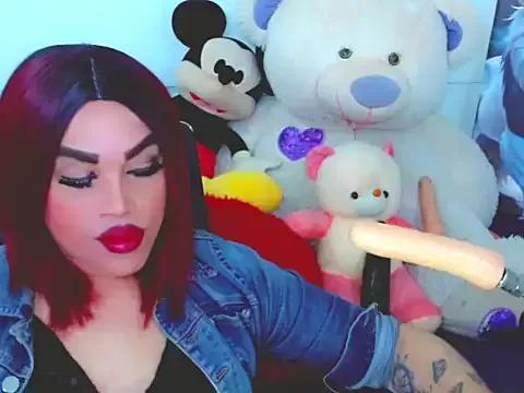 Try the thrill of flirt babes with our cam hosts, featuring unclothed wildness while getting naked and playing with their favored sex toys.