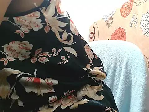 nica20 from StripChat is Freechat
