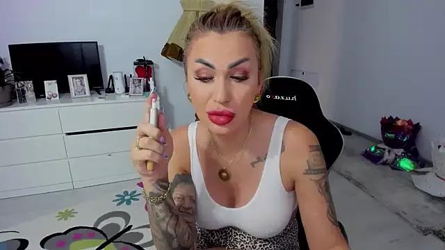 Try the thrill of flirt babes with our cam hosts, featuring unclothed wildness while getting naked and playing with their favored sex toys.