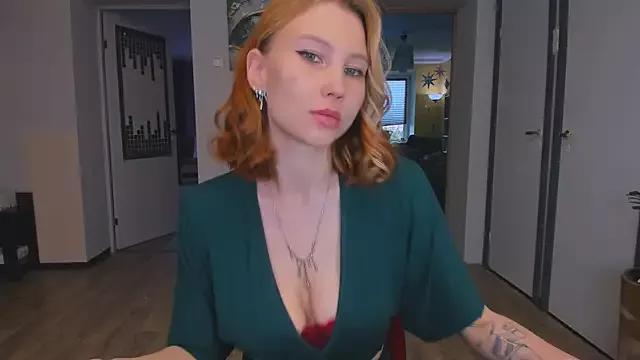 Nicole_matt from StripChat is Freechat