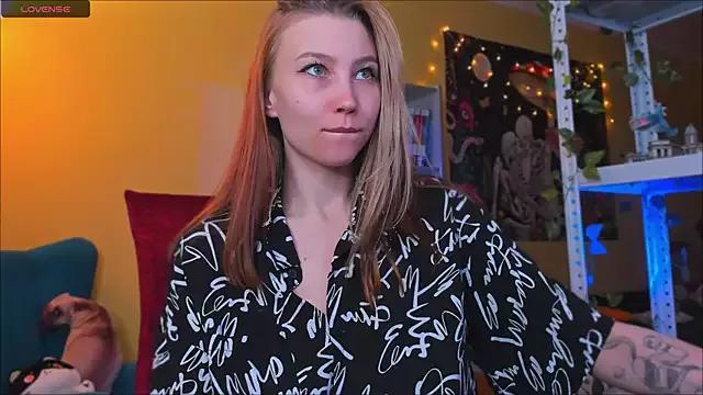 Try the thrill of flirt babes with our cam hosts, featuring unclothed wildness while getting naked and playing with their favored sex toys.