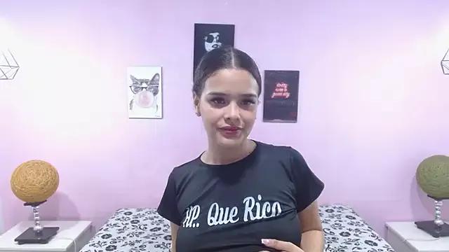 nicole_mayer01 from StripChat is Freechat
