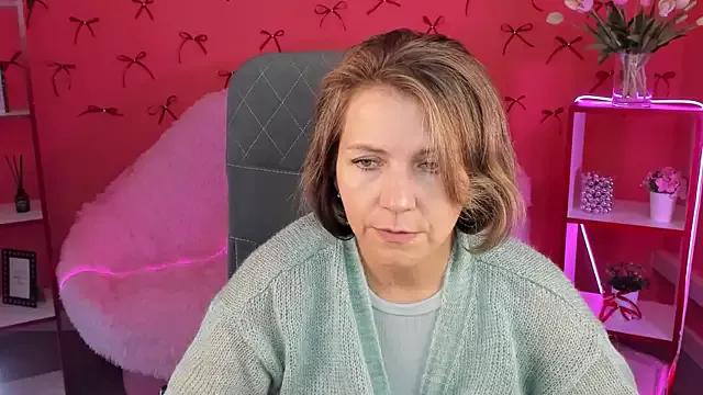 Try the thrill of flirt babes with our cam hosts, featuring unclothed wildness while getting naked and playing with their favored sex toys.